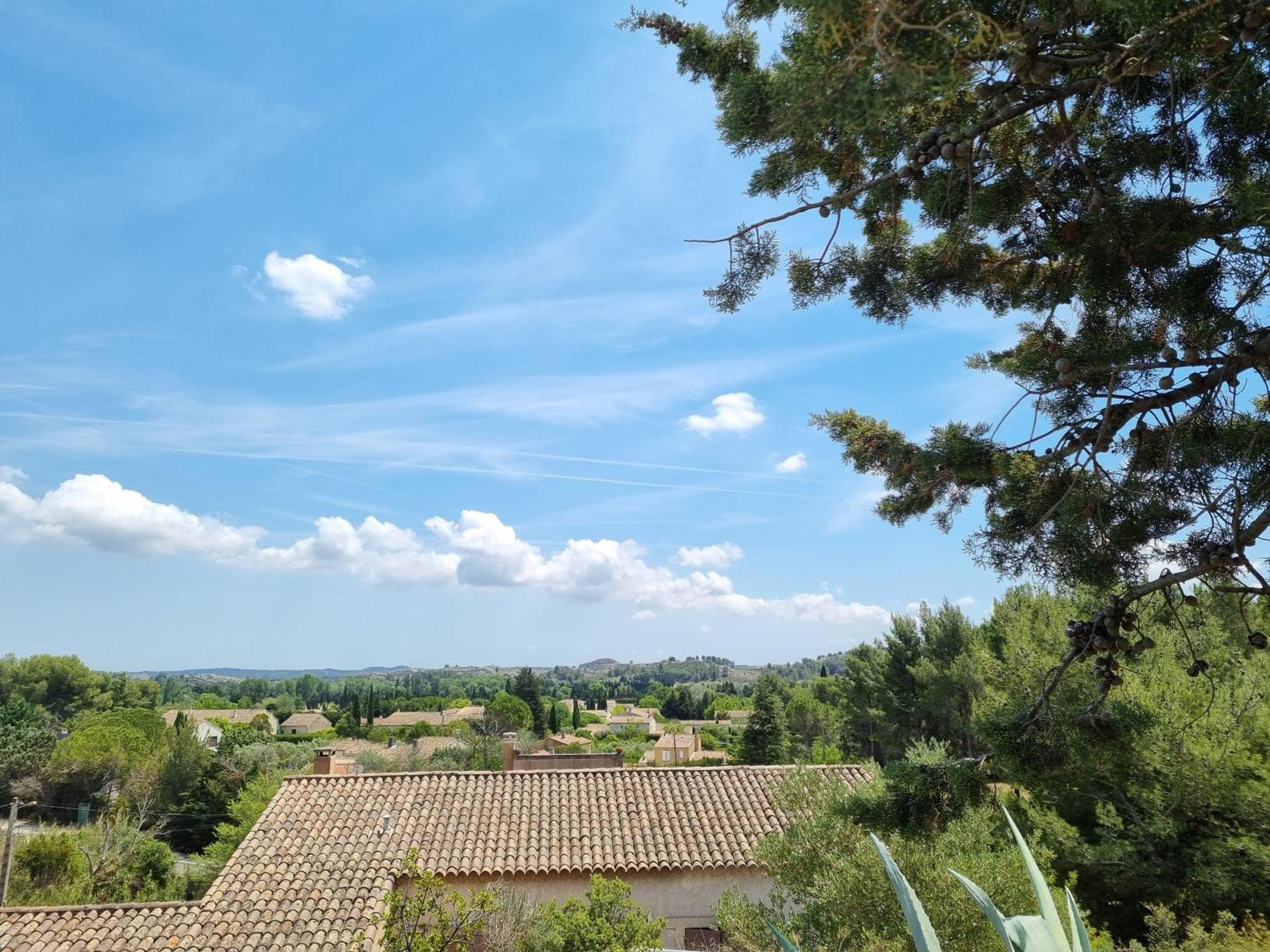 Les Garrigues De La Vallee Des Baux Paradou Buitenkant foto