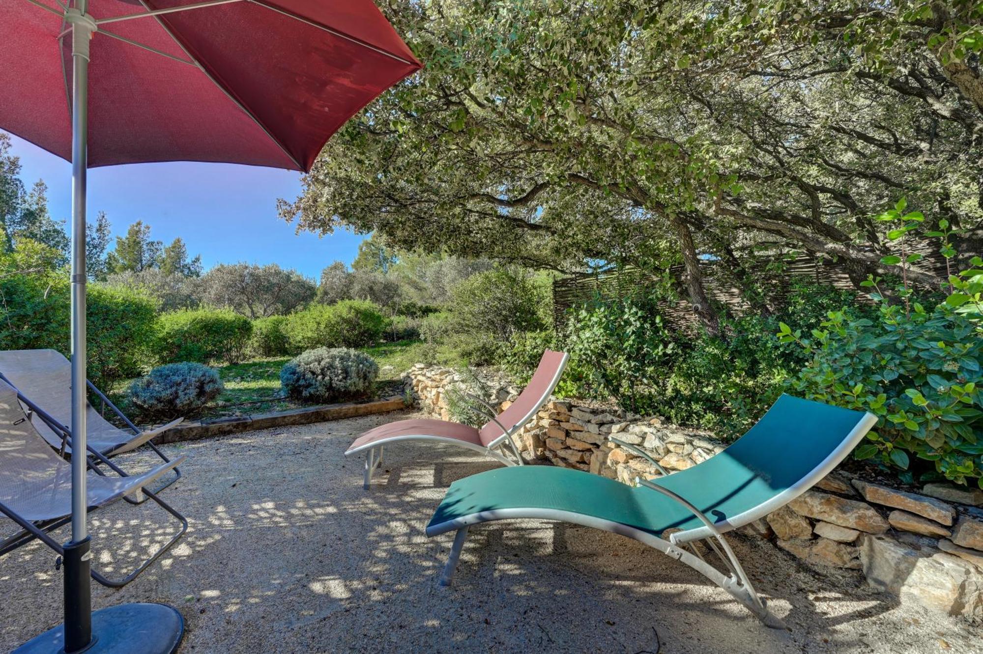 Les Garrigues De La Vallee Des Baux Paradou Buitenkant foto