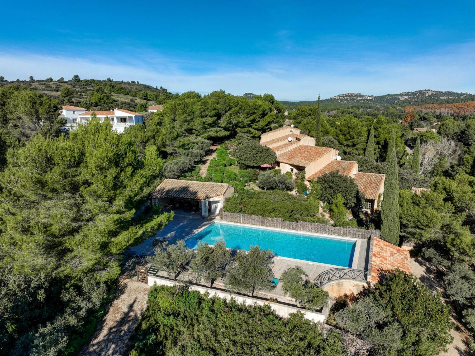 Les Garrigues De La Vallee Des Baux Paradou Buitenkant foto
