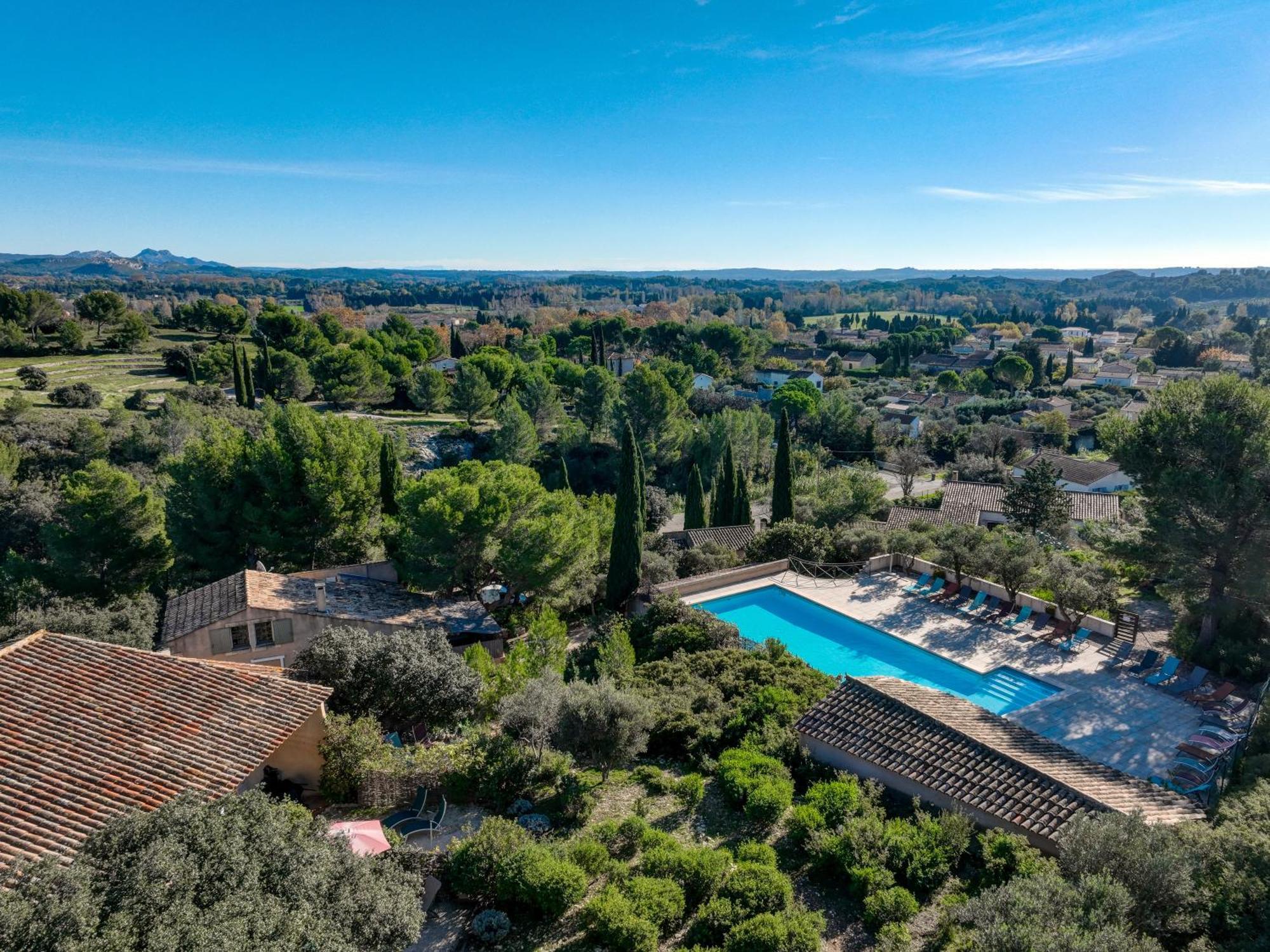 Les Garrigues De La Vallee Des Baux Paradou Buitenkant foto