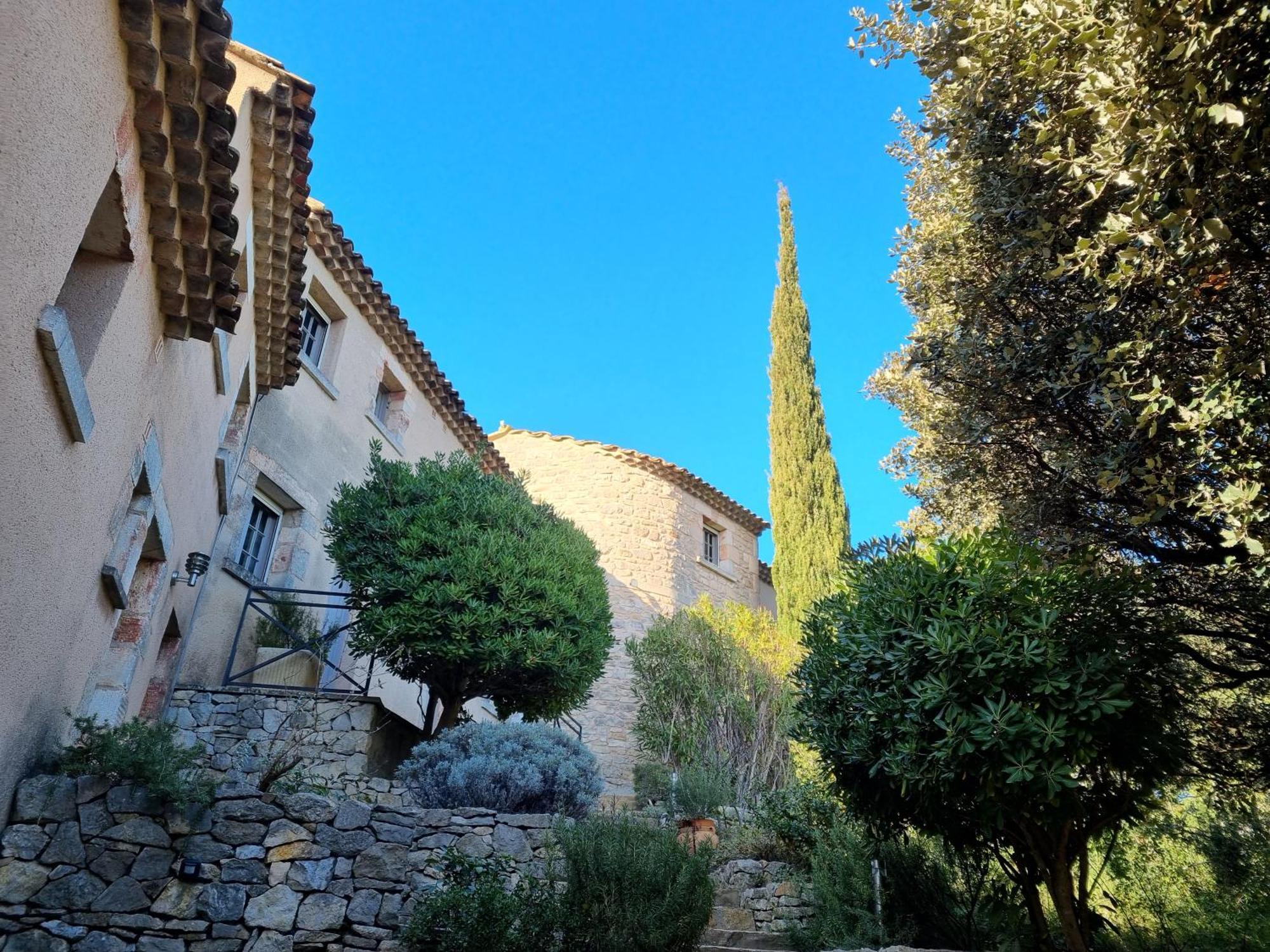 Les Garrigues De La Vallee Des Baux Paradou Buitenkant foto